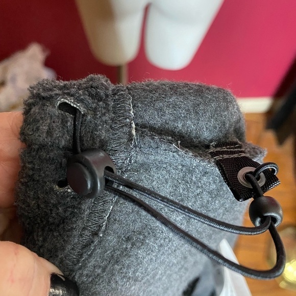 Columbia Gray Full Zip Fleece Jacket - Picture 7 of 11